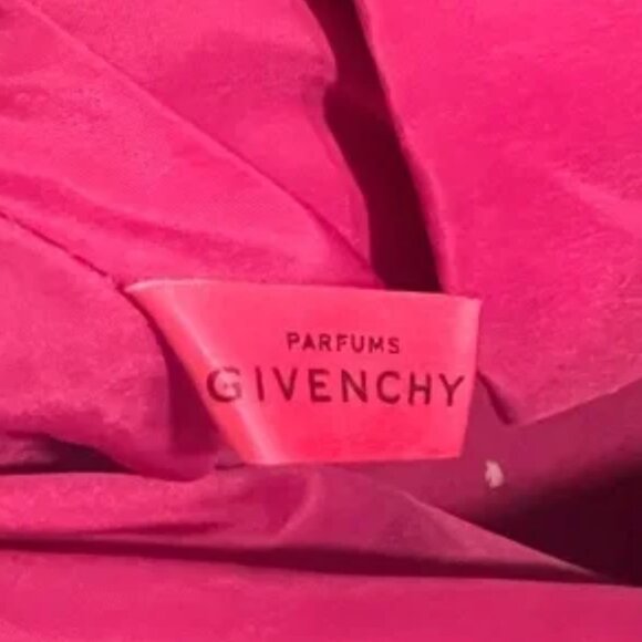 Givenchy Parfums Tote quilted canvas patent handle - Picture 5 of 7